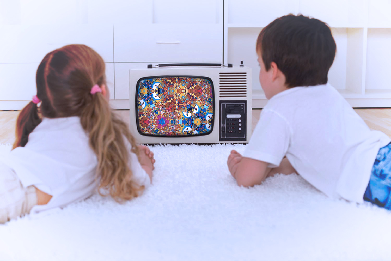 Kids watching tv